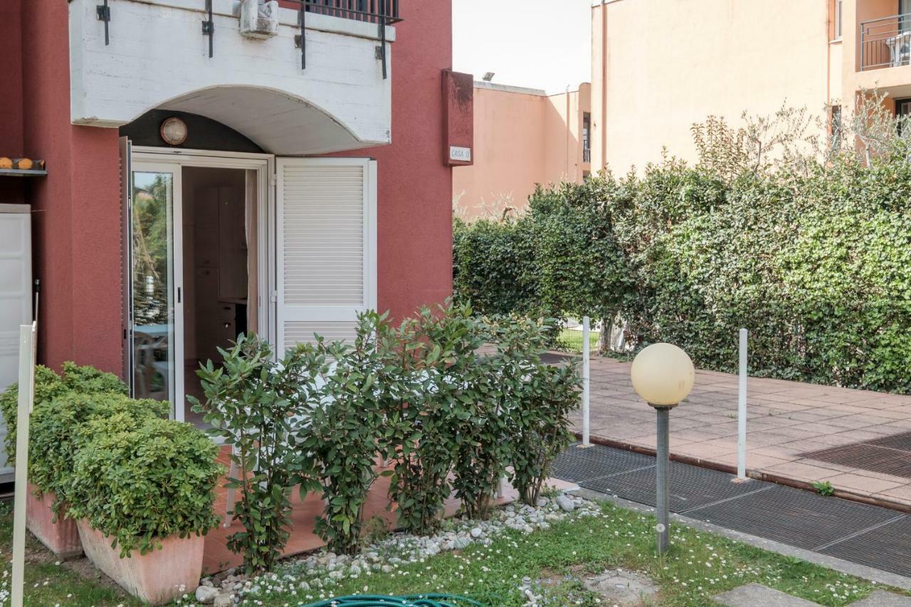 Residence Holiday Sirmione B8 Экстерьер фото