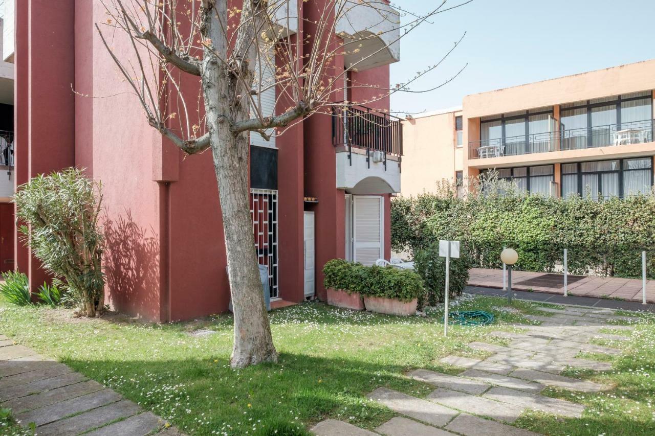 Residence Holiday Sirmione B8 Экстерьер фото